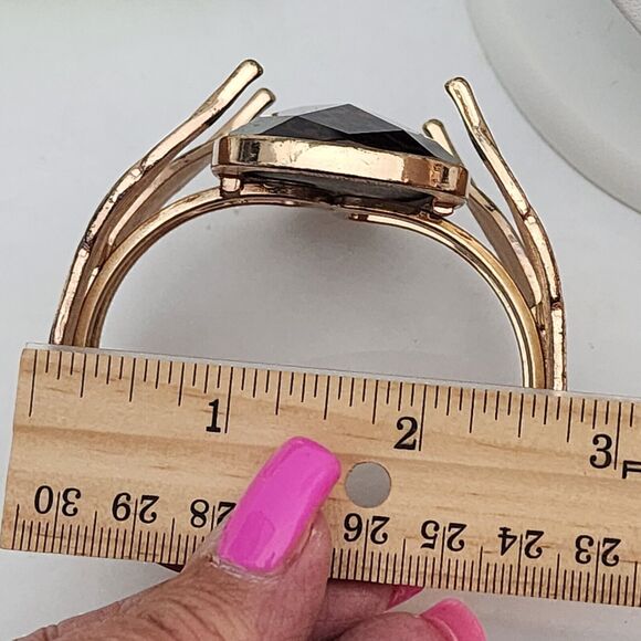 Mia Collection Bracelet By Kim Min Sun Cougar Leopard Faceted Gold Tone Cuff - Picture 7 of 7